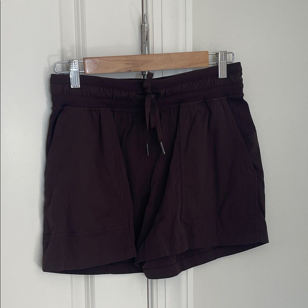 Lululemon Dance Studio High Rise Short 3.5”